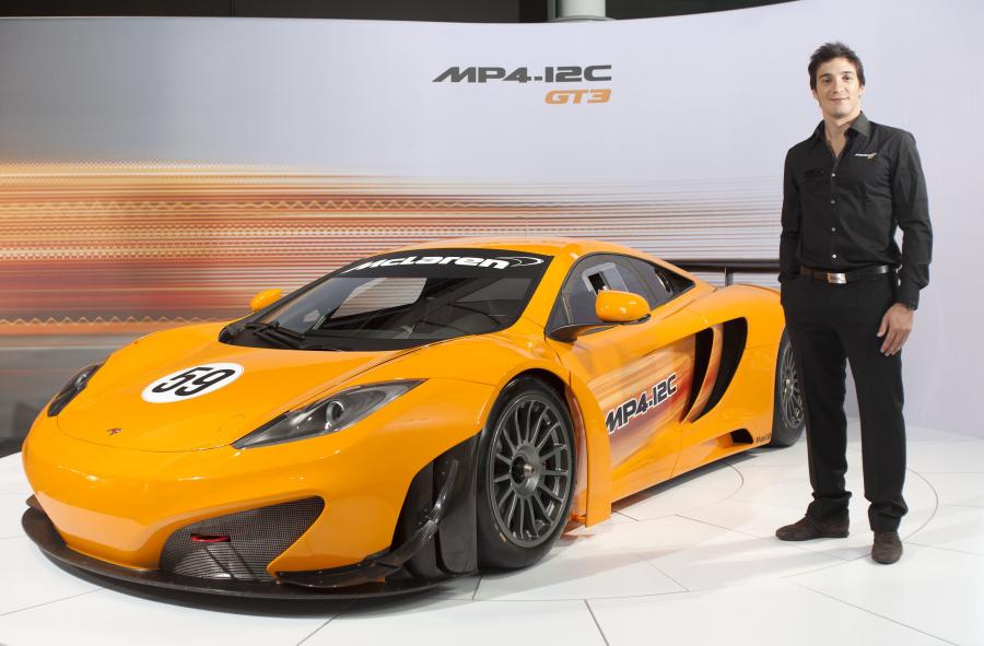  McLaren MP4-12C GT3 2011 года  (фото 29 из 107)